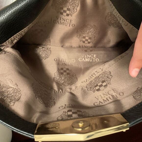 Vince Camuto black shoulder bag - Picture 4 of 8